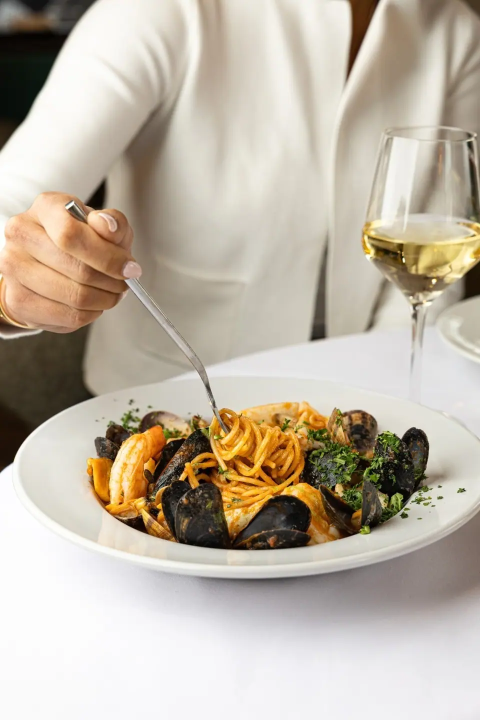 Spaghetti allo scoglio with clams, mussels and shrimp